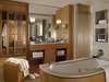 Amphitryon Hotel 